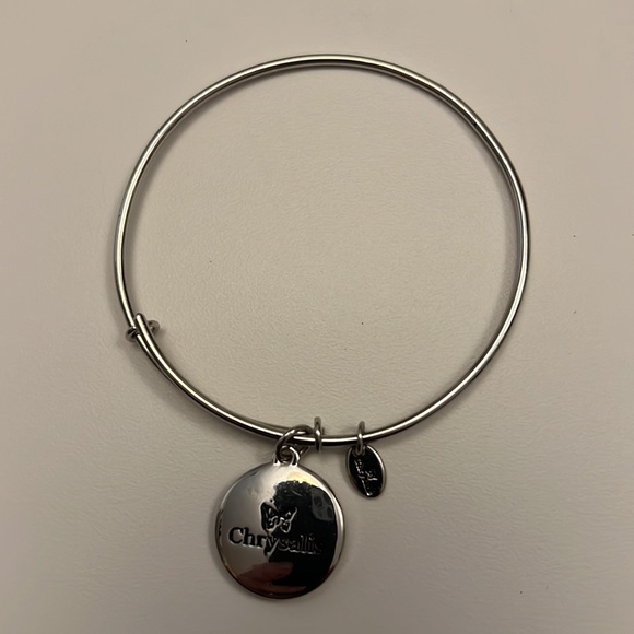 Snowflake bangle bracelet - Picture 2 of 2